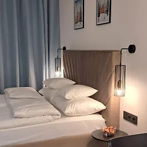 https://apt-falcon-center-4-metro-swietokrzyska.warsawhotelspoland.com